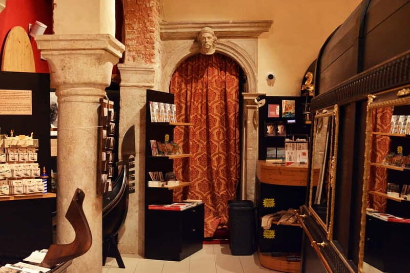 Venice: The Gondola Gallery 3D Experience - Who Should Consider This Experience?