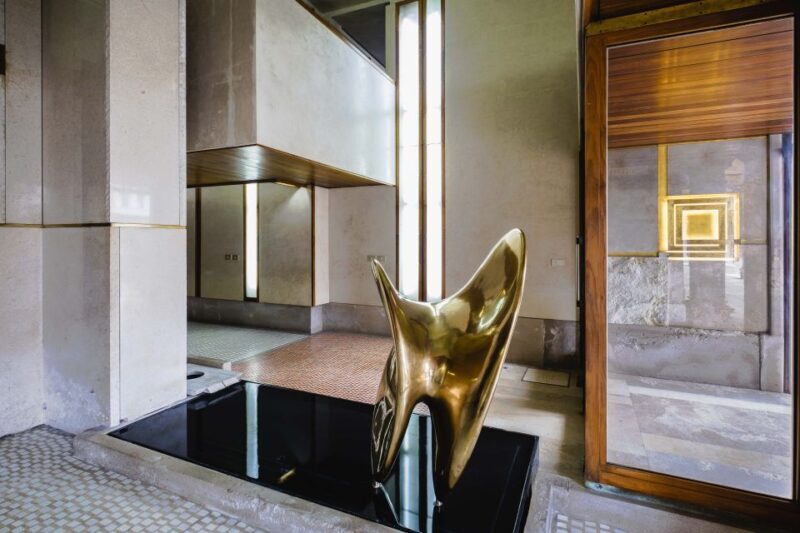 Venice: Tickets to Negozio Olivetti - A Closer Look at the Negozio Olivetti Experience