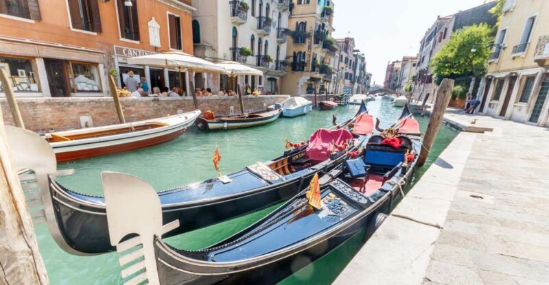 Venice: Traditional Shared Gondola Ride - A Deep Dive into the Experience