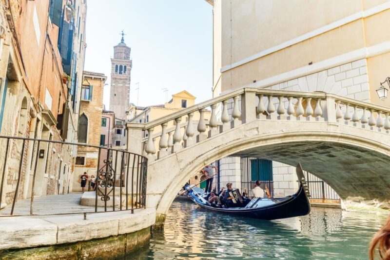 Venice: Traditional Shared Gondola Ride - FAQ