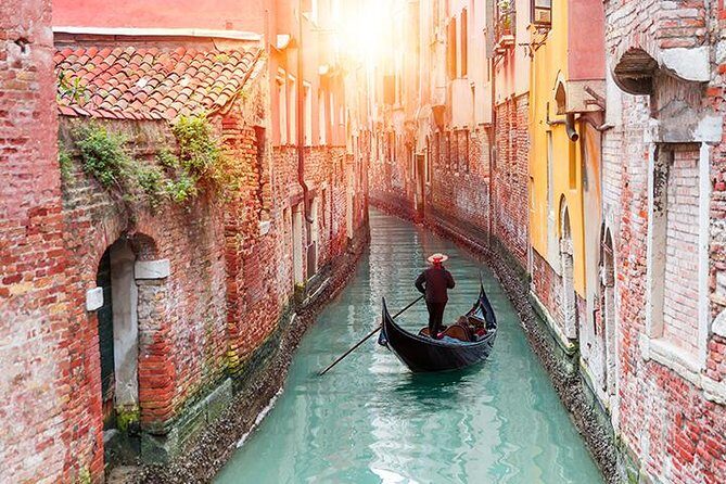 Venice: Traditions, Myths and Lifestyle Tour - Authenticity and Experience: What Youll Take Away