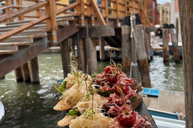 Venice Walking Food Tour With Secret Food Tours - A Detailed Look at the Venice Walking Food Tour