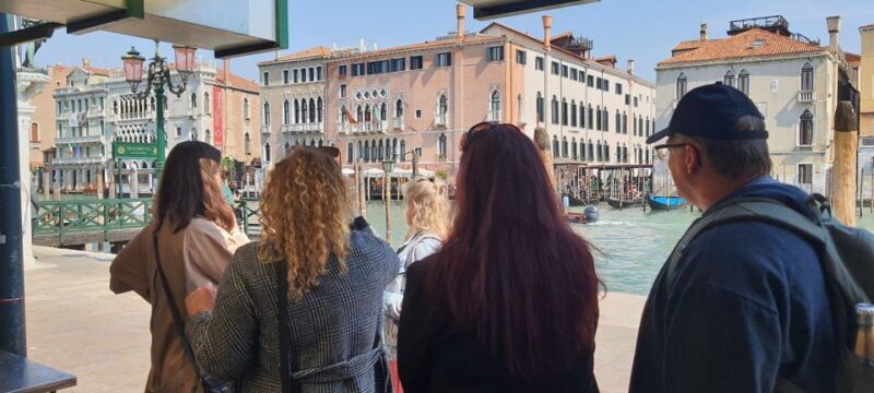 Venice: Walking Guided Tour of the City Must-See Sites - A Detailed Look at the Venice Walking Tour