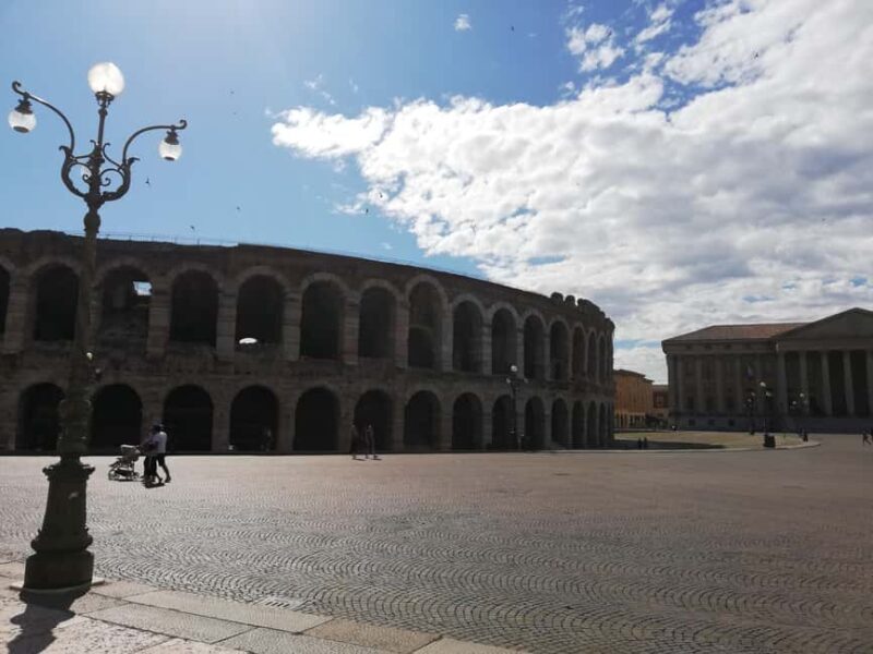 Verona Highlights Small Group Tour With an Expert Guide - Verona Highlights Small Group Tour With an Expert Guide