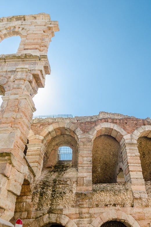 Verona Historic Walking Tour - Verona Historic Walking Tour: A Compact Journey Through Time