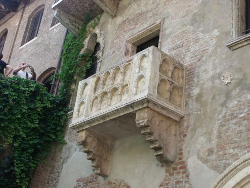 Verona: Sightseeing and Heritage Tour - A Detailed Look at the Verona: Sightseeing and Heritage Tour