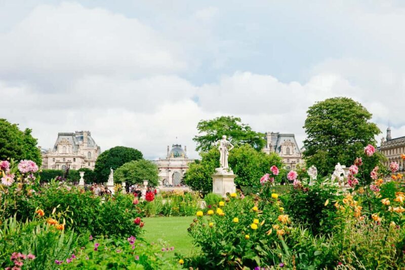 Versailles Bike Rentals - Key Points
