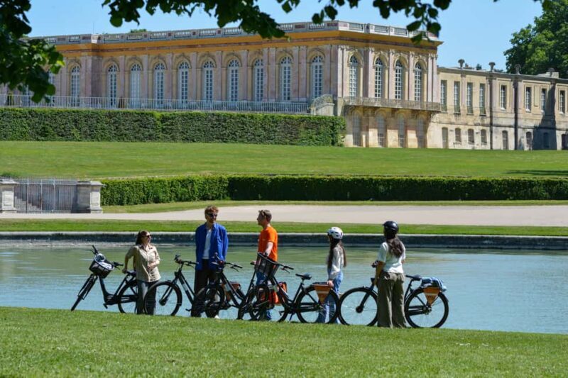 Versailles: Bike Tour on a premium Dutch bike - FAQs