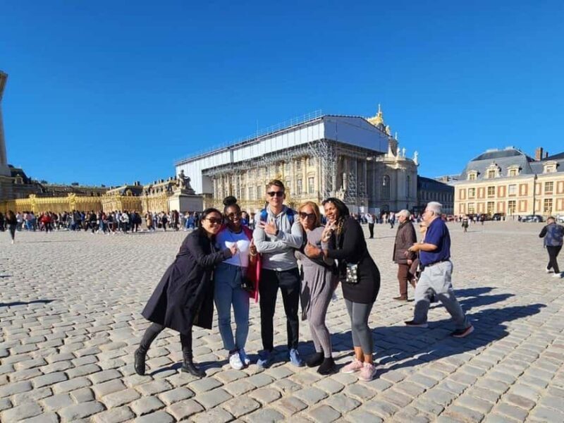 Versailles: Gardens Golf Cart Tour, Row Boat, and Champagne - FAQs