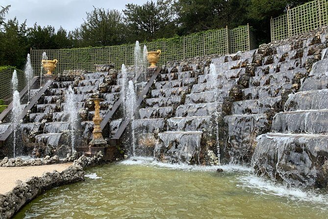 Versailles Palace and Giverny Private Guided Tour from Paris - Frequently Asked Questions