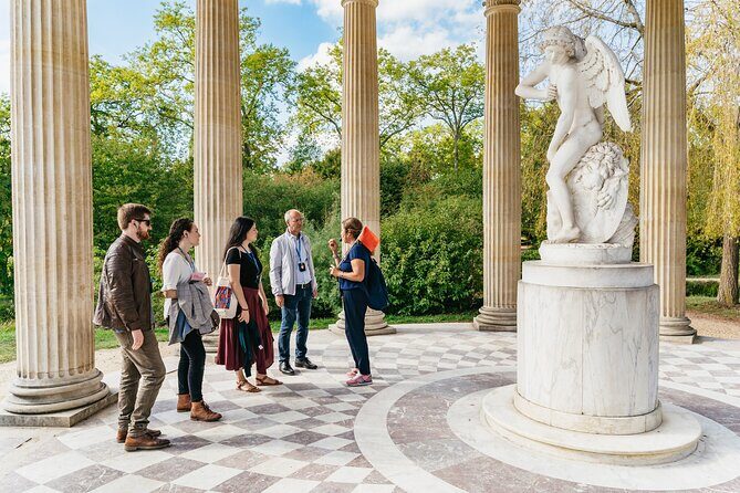 Versailles Palace Guided Tour with Gardens, Trianons & The Hamlet - Key Points