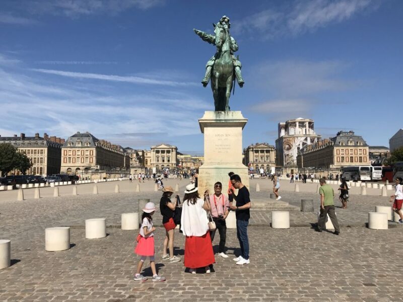 Versailles: Palace Guided Tour with Skip-the-Line Ticket - What the Tour Includes