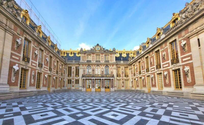 Versailles Palace & Marie-Antoinette's Estate Private tour - Frequently Asked Questions