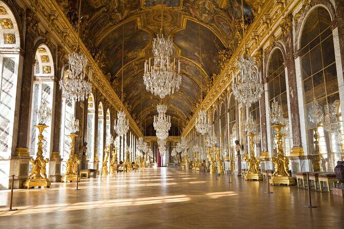 Versailles Palace Private Tailored Guided Tour With Hotel Pickup - Exploring Versailles with a Private Guided Tour: An In-Depth Look