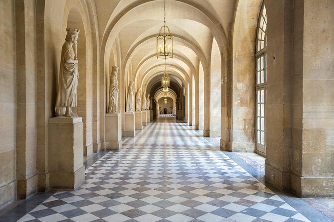 Versailles Palace with private guide - FAQ