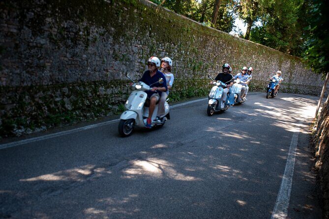 Vespa 125 rental to explore the UNESCO Hills - Frequently Asked Questions (FAQs)