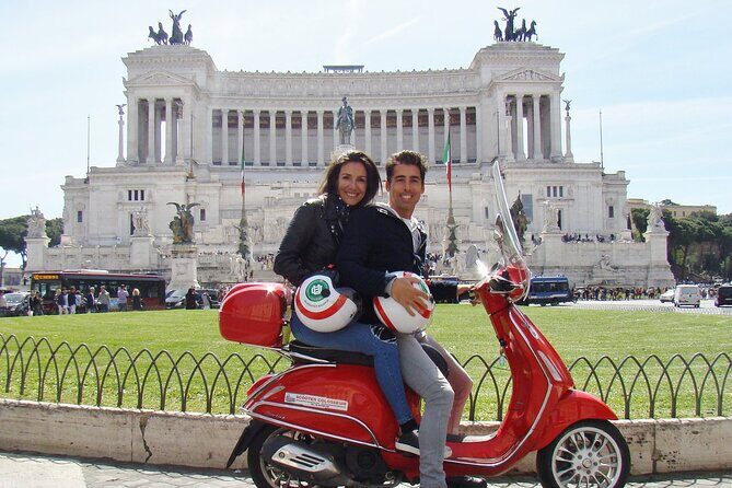 Vespa Primavera 125 cc Rental at Rome 24 ore - Discovering Rome on a Vespa: The Practical Side