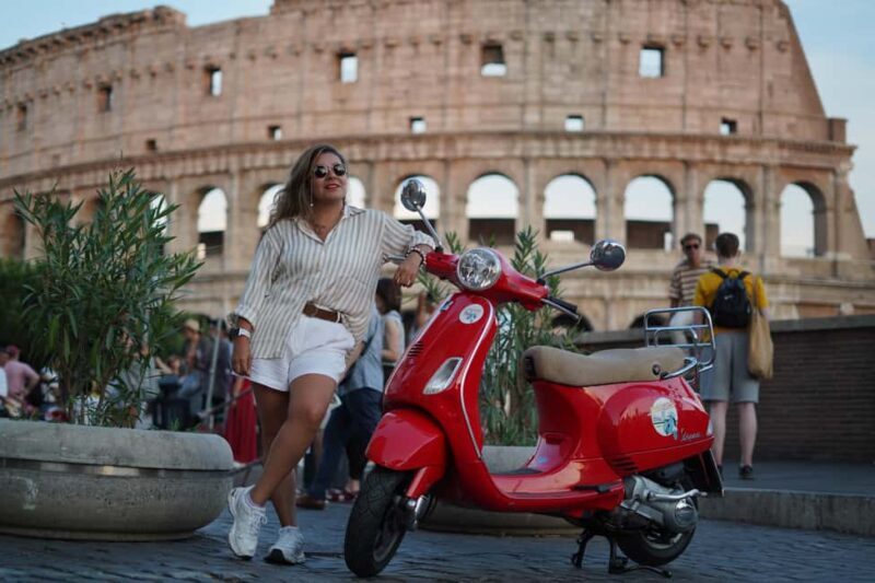 Vespa - Wine and Photography service in Rome - Exploring Rome on a Vespa: More Than Just a Ride