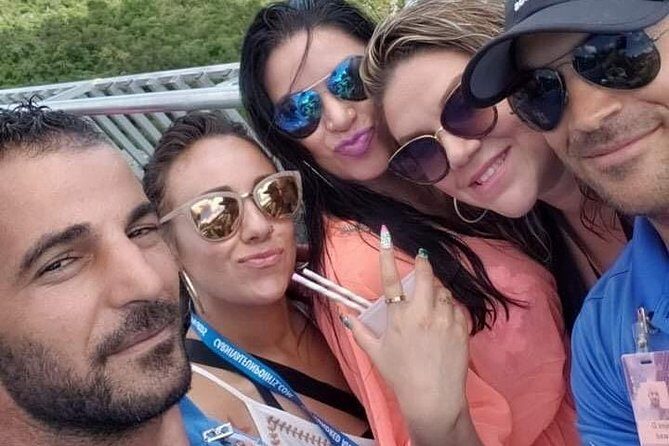 Vi Top Taxi & Tours -Airport Transfer to Bolongo Bay/ Limetree - Key Points