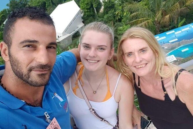 Vi Top Taxi &Tours USVI-St Thomas Private Group-Island Tour - In-Depth Review of the St. Thomas Private Island Tour