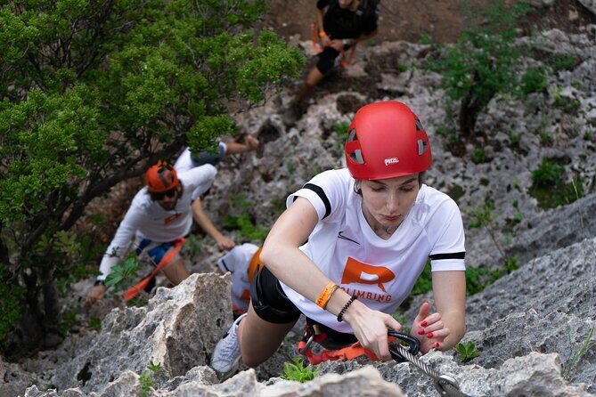 Via Ferrata and Abseiling at Tafelberg - Key Points