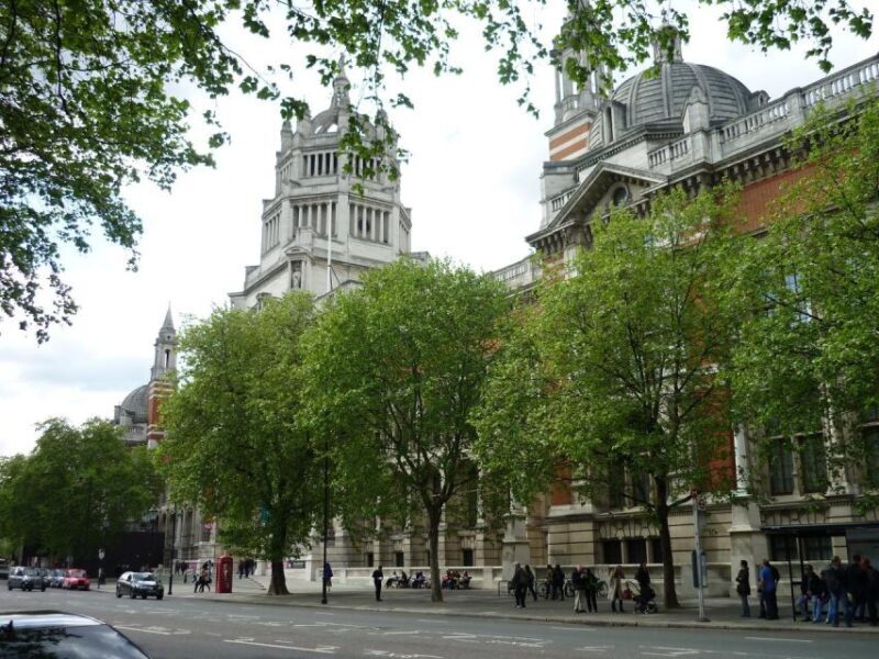 Victoria and Albert Museum: Highlights Tour - Who Should Consider This Tour?