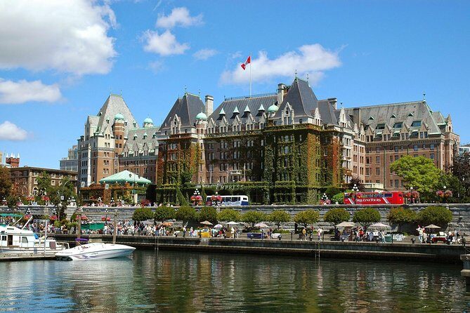 Victoria & Butchart Gardens Tour with Ferry from Vancouver - An In-Depth Look at the Victoria & Butchart Gardens Tour