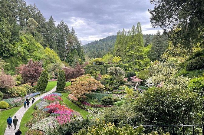 Victoria City and Butchart Gardens Private Tour - Frequently Asked Questions