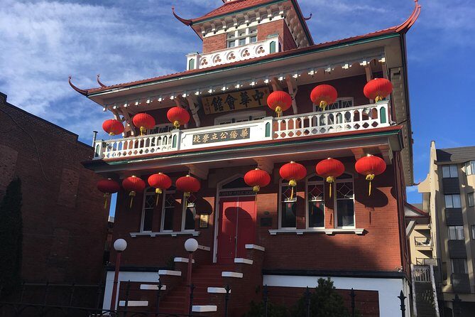 Victoria Guided Food and History Tour - What to Expect at Each Stop