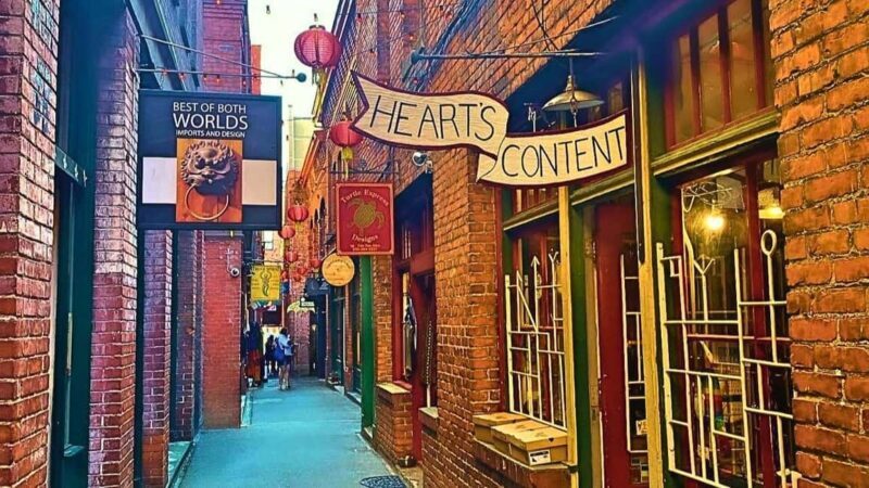 Victoria: Private City Highlights Express Tour - Key Points