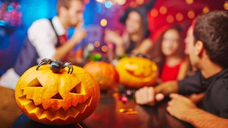 Vienna: 3.5-hour Danube cruise "Halloween Party" - FAQ