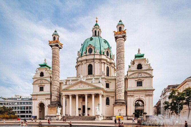 Vienna Airport to Vienna City Private Airport Transfer Austria - In-Depth Review: Vienna Airport to Vienna City Private Transfer