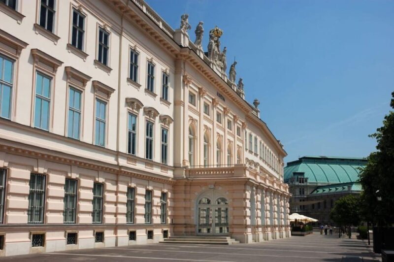 Vienna: Big Bus Guided Inner City Walking Tour - FAQ