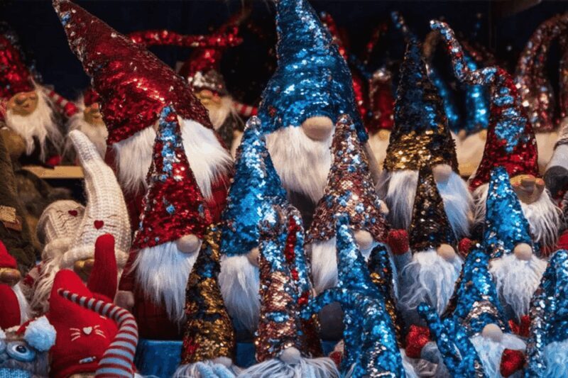 Vienna: Christkindlmarket Guided Walking Tour - The Architectural Marvels and Their Stories