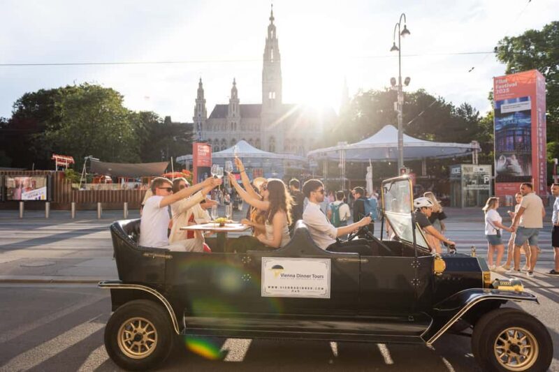 Vienna City Tour and Gourmet Dinner in a Classic Oldtimer - Discover Vienna in a Vintage Style