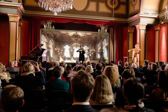 Vienna Classical Concert  Strauss in Historic 1837 Hall - Final Words