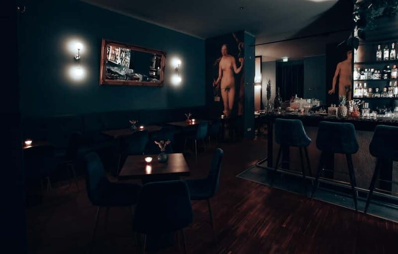Vienna: Cocktail tasting - A Closer Look at the Vienna Cocktail Tasting Experience