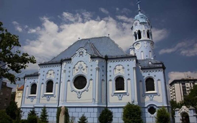 Vienna: Day Trip to Bratislava with a Local - FAQ