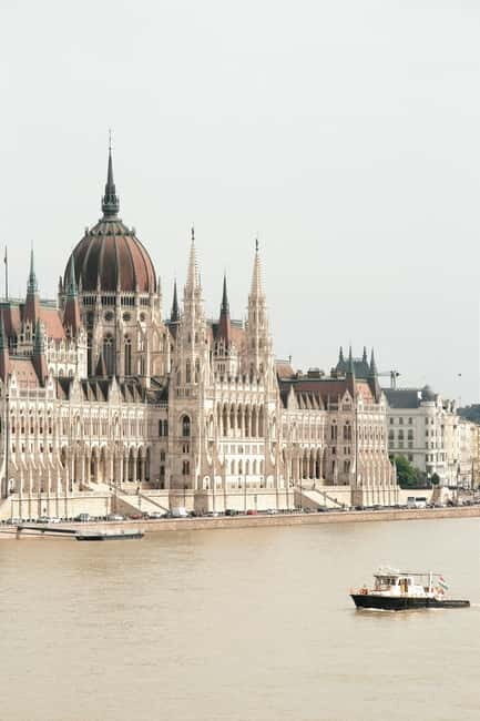 Vienna daytrip: Private transfer from Budapest and back - An In-Depth Look at the Vienna Daytrip Private Transfer