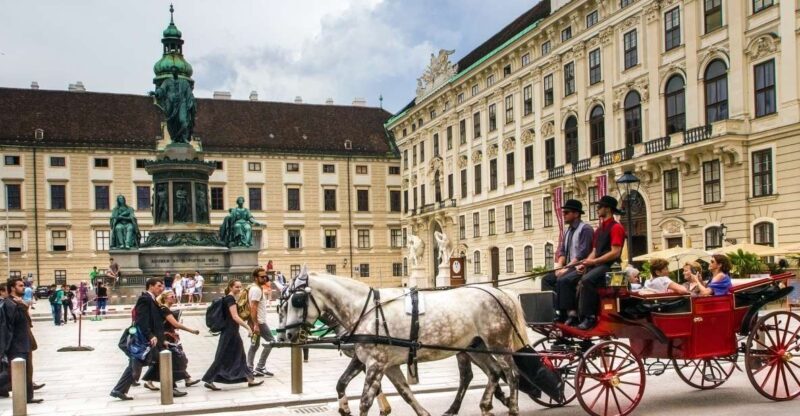 Vienna: Express Walk with a Local in 60 minutes - An Authentic 60-Minute Taste of Vienna