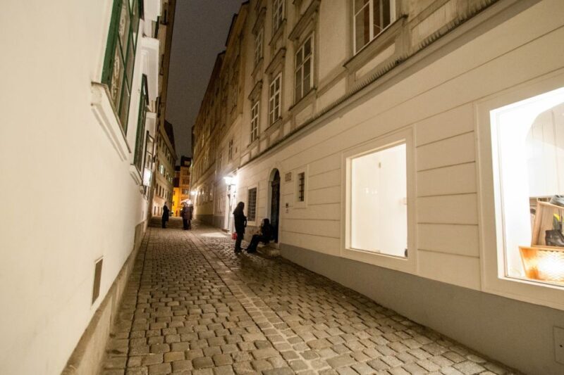 Vienna: Ghosts and Legends Guided Nighttime Walking Tour - Who Will Love This Tour?