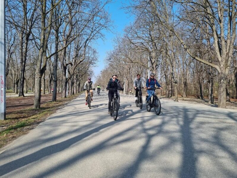 Vienna: Guided E-Bike Tour - Discover Vienna with a Guided E-Bike