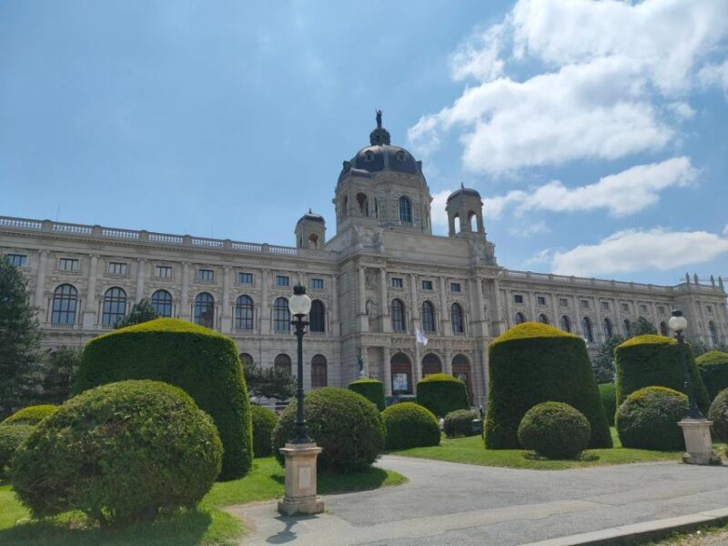 Vienna Historical Highlight City Tour + Hofburg - An In-Depth Look at the Vienna City Tour