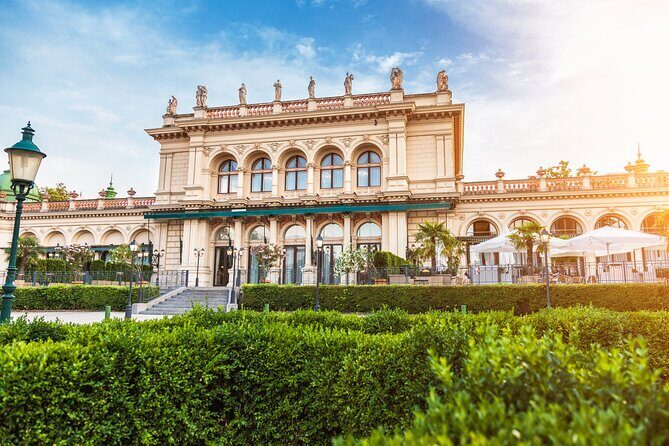 Vienna: Meet Strauss Life Private Guided Walking Tour - An In-Depth Look at the Vienna: Meet Strauss Life Tour