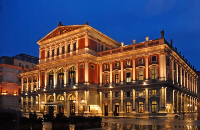 Vienna: Mozart Concert with Dinner and Carriage Ride - Who Will Love This Tour?
