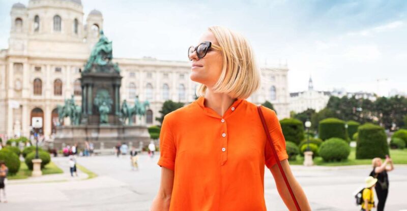 Vienna: Old Town Professional Photowalk - Practical Tips for Booking and Making the Most of Your Photoshoot