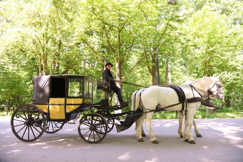 Vienna Porcelain Carriage - A discreet Prater carriage ride for adults - The Value of the Experience