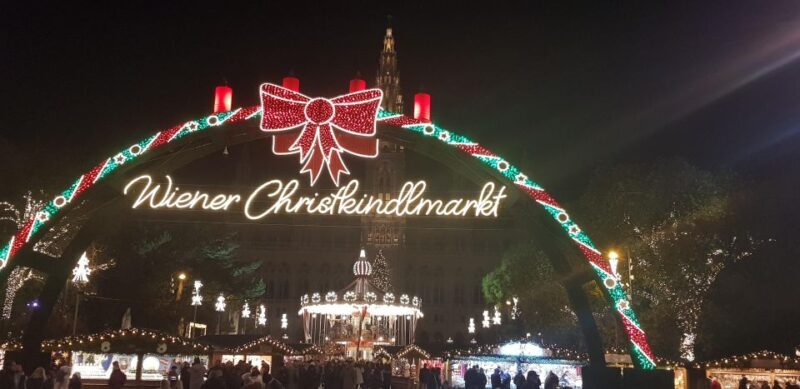 Vienna: Private Christmas Markets Tour with Drink & Snack - Marveling at St. Stephen’s Cathedral & the Museums Quarter
