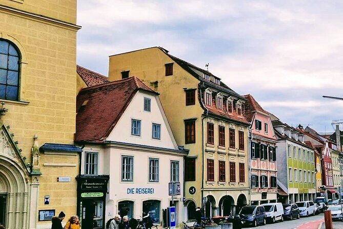 Vienna: Private tour to Graz - Returning to Vienna