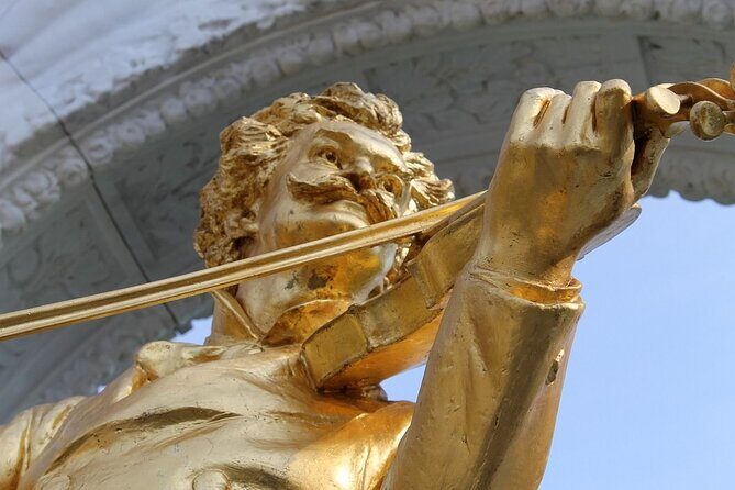Vienna Private Walking Tour including State Opera - Artistic Stops and Relaxation